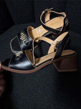 Tommy Hilfiger Black and Tan Leather Block Heel Sandals
